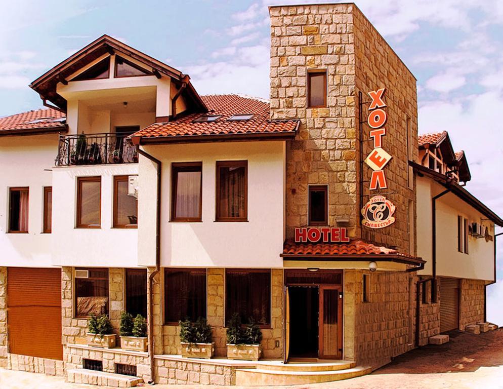 Family Hotel Silvestar Veliko Tarnovo Exterior foto